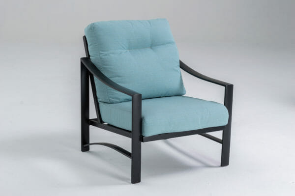 391411 Kenzo Lounge Chair